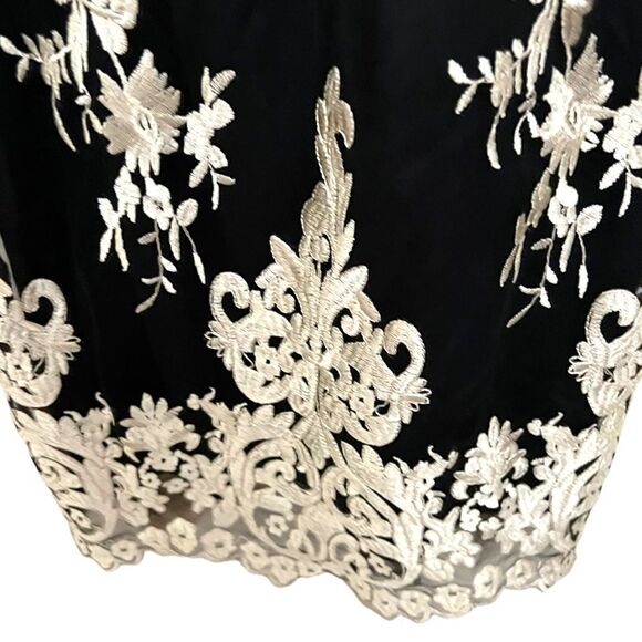 LILY DRESS, EMBROIDERED WOVEN DRESS WITH MESH HALTER HIGH NECK XS - Picture 8 of 9